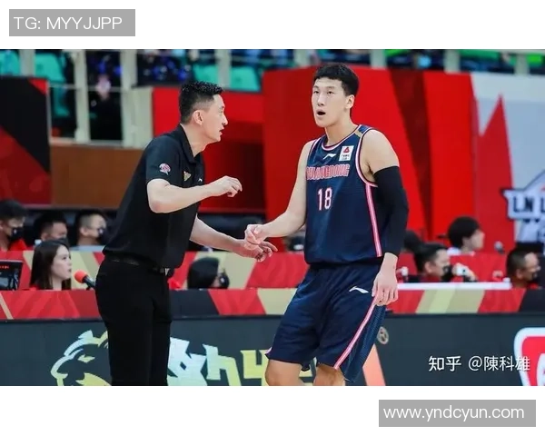 重庆篮球队战术解析：如何提升球队竞争力与战术执行力